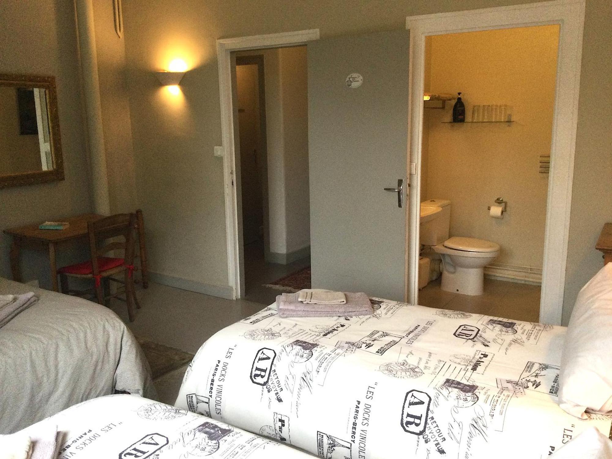 Le Logis Alexandra Bnb La Trimouille Eksteriør billede